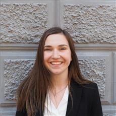 jazlyn-briant_830c5491a48141218ac452645d653c16-headshot